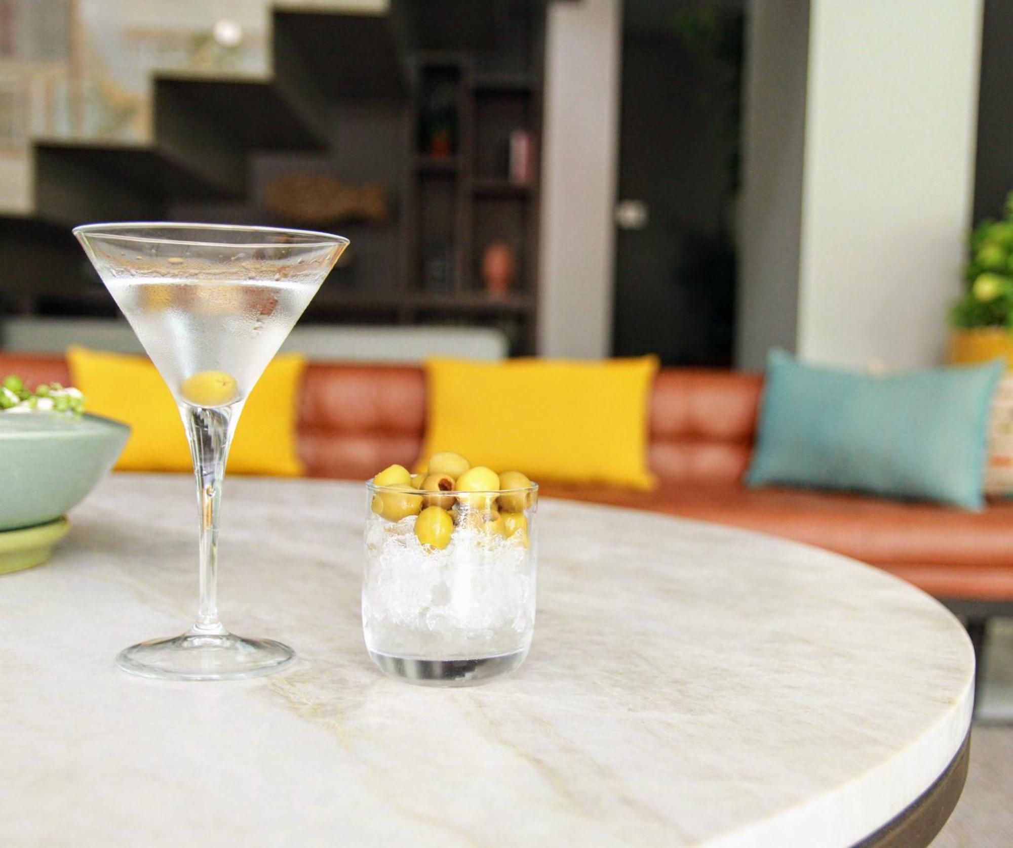 Metria Hotel 레온 외부 사진 A martini
